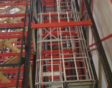 scala con gabbia uni en 14122 per magazzino automatico verticale