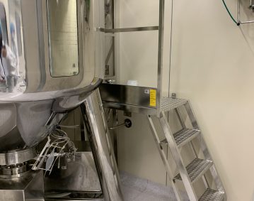 SCALA IN ACCIAIO INOX SETTORE INDUSTRIALE FARMACEUTICO